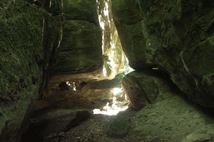 Onepoto Caves