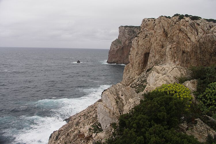 Cabo Caccia