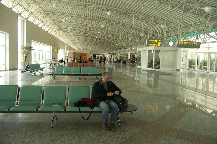 Flughafen, André noch ohne Schulklasse